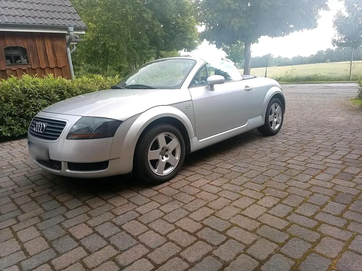 Gebraucht Audi TT Roadster 150 PS (110 kW) 2002 Silber Cabrio