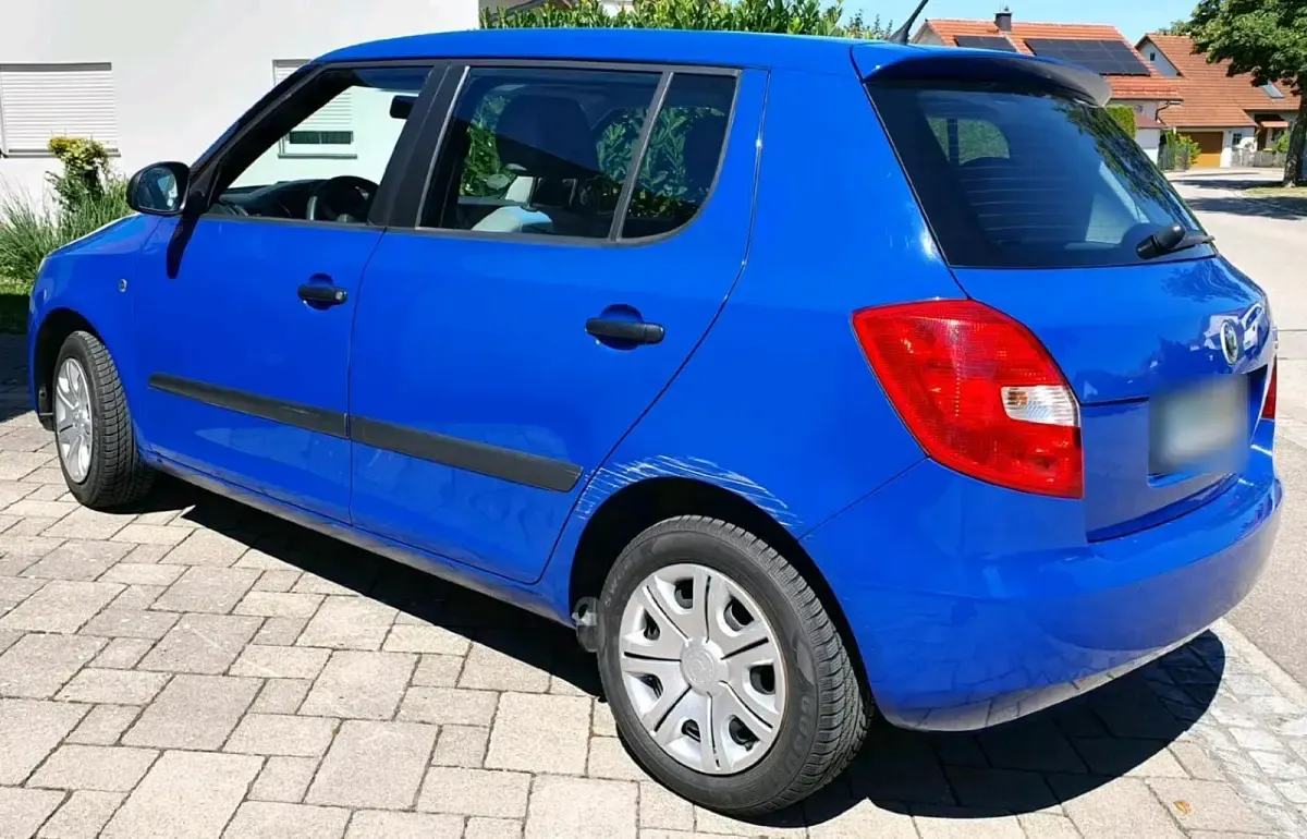 Gebraucht Skoda Fabia 60 PS (44 kW) 2026 Blau Kleinwagen
