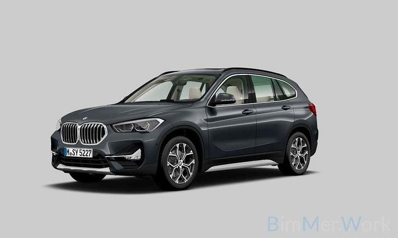 Grau Gebraucht 2021 BMW X1 Sport Line SUV | 22.498 € (Guter Preis) - Bild 1/4