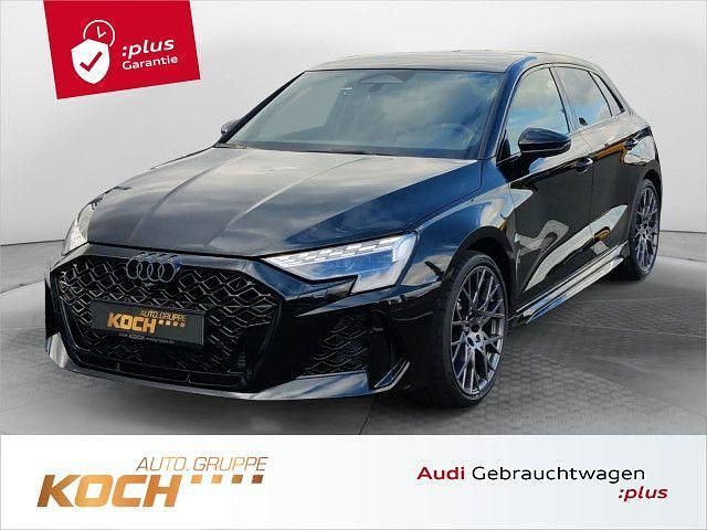Grau Gebraucht 2025 Audi RS3 Sportback Sport Kleinwagen | 66.390 € (Superpreis) - Bild 1/2