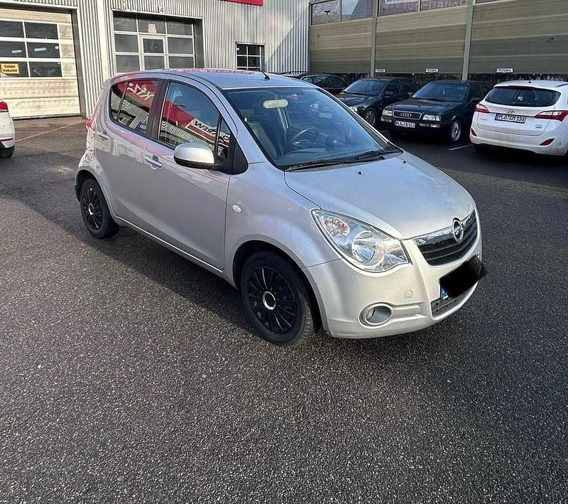 Silber Gebraucht 2010 Opel Agila Limousine | 2.450 € (Guter Preis) - Bild 1/4