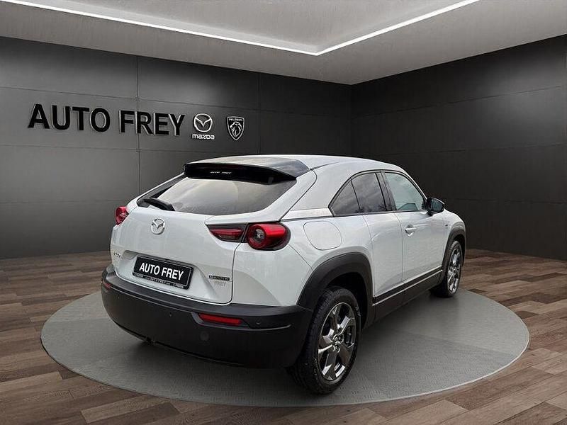 Gebraucht Mazda MX30 Ad'Vantage 106 kW (145 PS) 2022 Weiß SUV