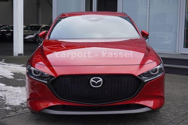 Gebraucht Mazda 3 Exclusive-Line 186 PS (136 kW) 2024 Rot Limousine