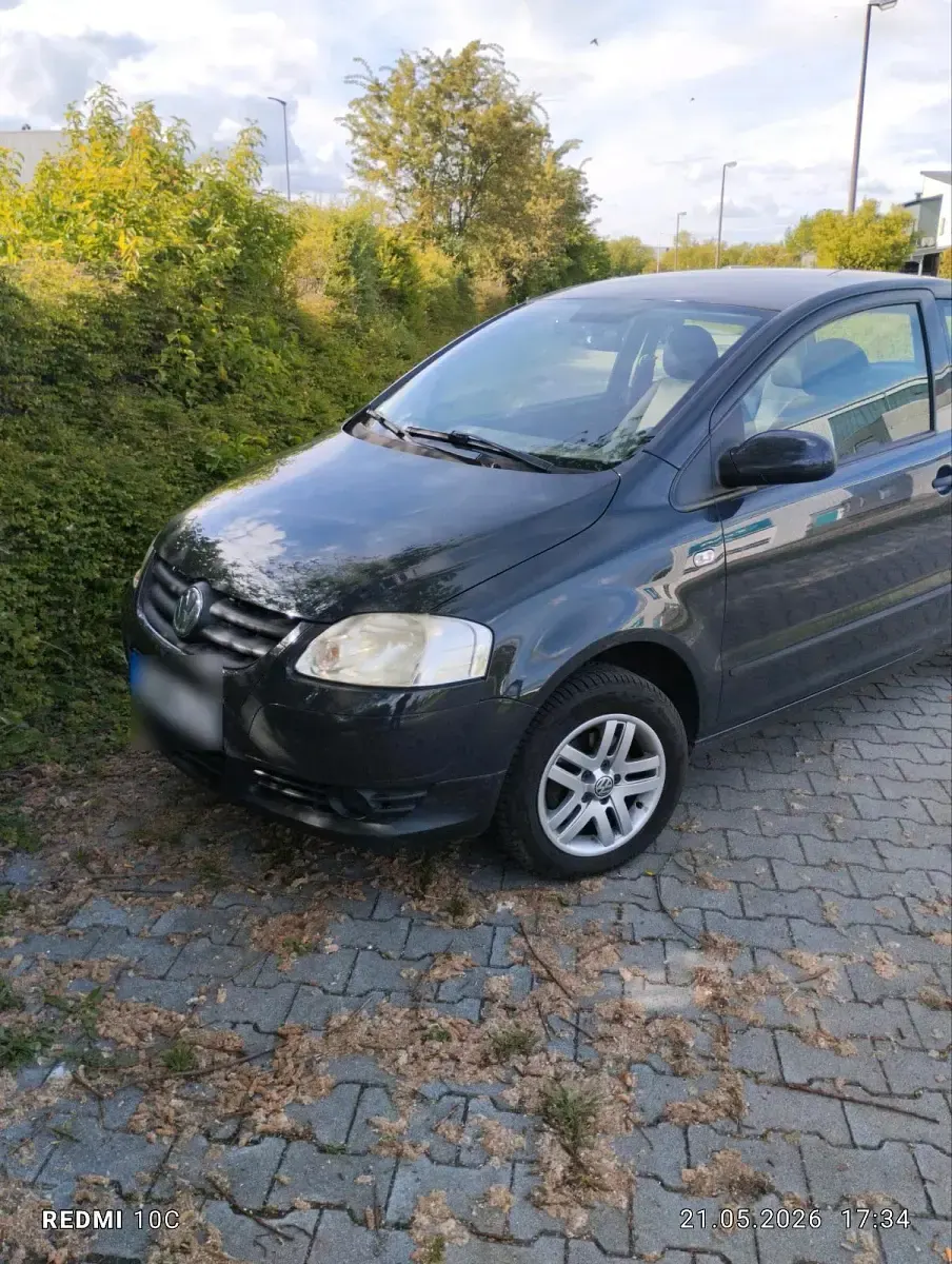 Gebraucht VW Fox 68 PS (50 kW) 2006 Grau Kleinwagen