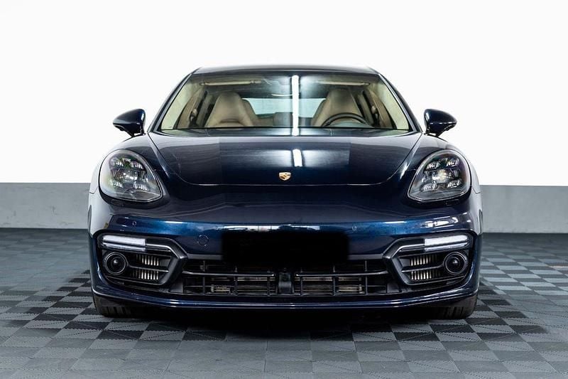Gebraucht Porsche Panamera Turbo Sport Turismo 549 PS (403 kW) 2018 Blau Limousine