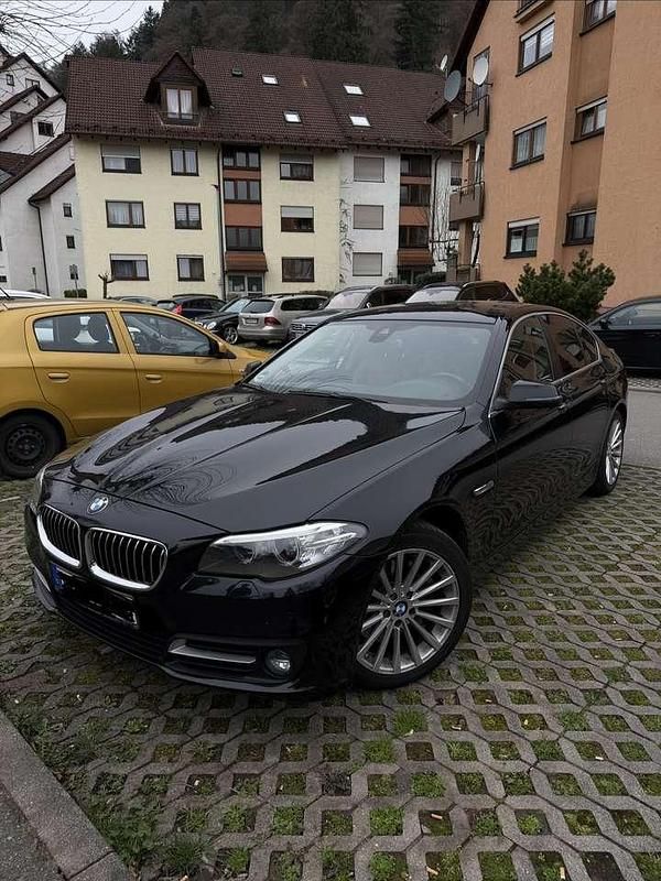 Second-hand BMW 525 218 CP (160 kW) 2015 Berlinǎ