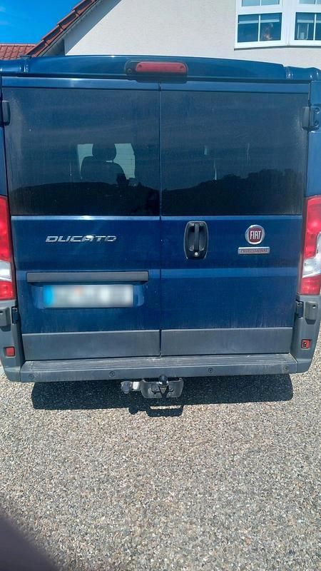 Gebraucht Fiat Ducato 150 PS (110 kW) 2016 Blau Van