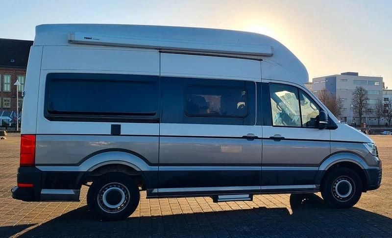 Grau Gebraucht 2020 VW California California Van | 59.900 € (Fairer Preis) - Bild 1/4