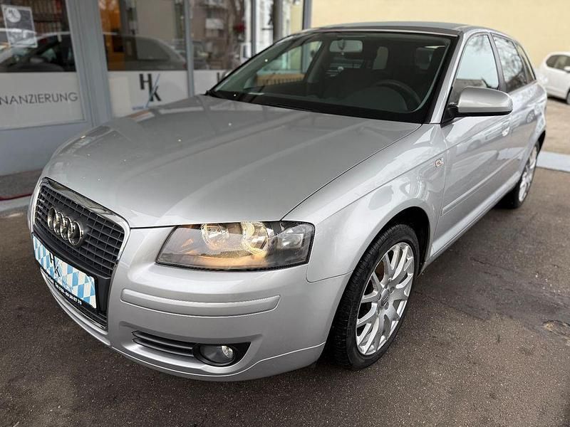 Silber Gebraucht 2008 Audi A3 Attraction Limousine | 4.499 € (Fairer Preis) - Bild 1/4