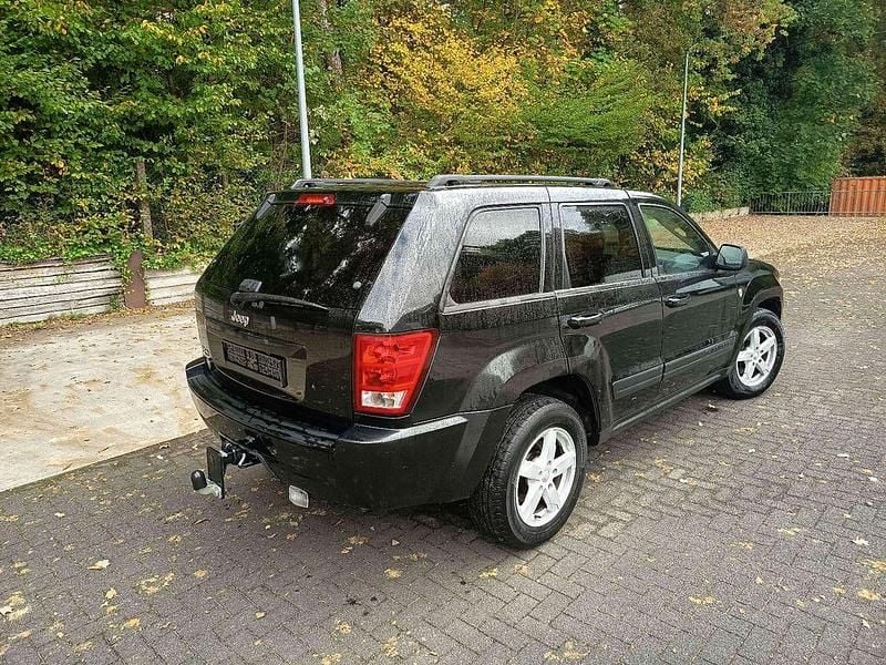 Schwarz Gebraucht 2007 Jeep Grand Cherokee Laredo SUV | 4.450 € (Superpreis) - Bild 1/4