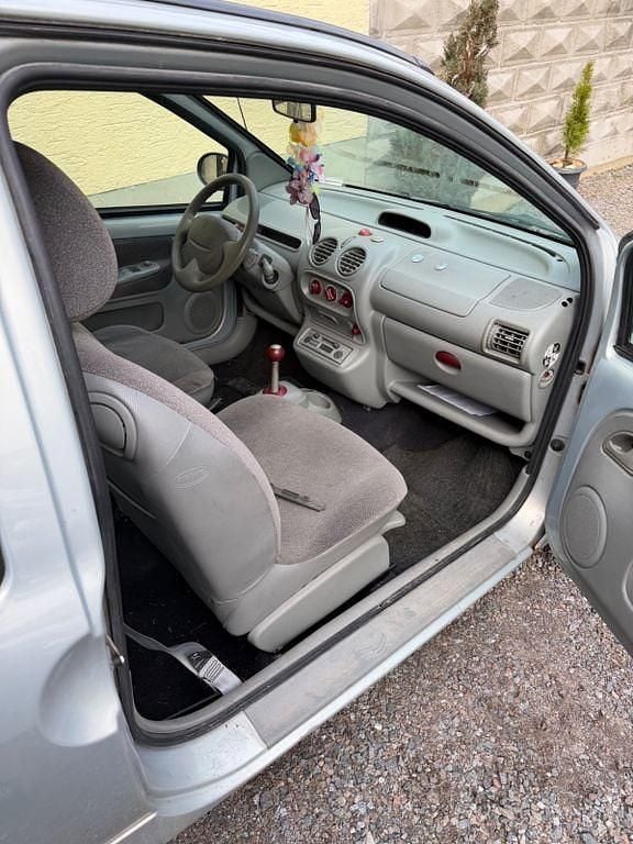 Gebraucht Renault Twingo Expression 75 PS (55 kW) 2002 Beige Kleinwagen