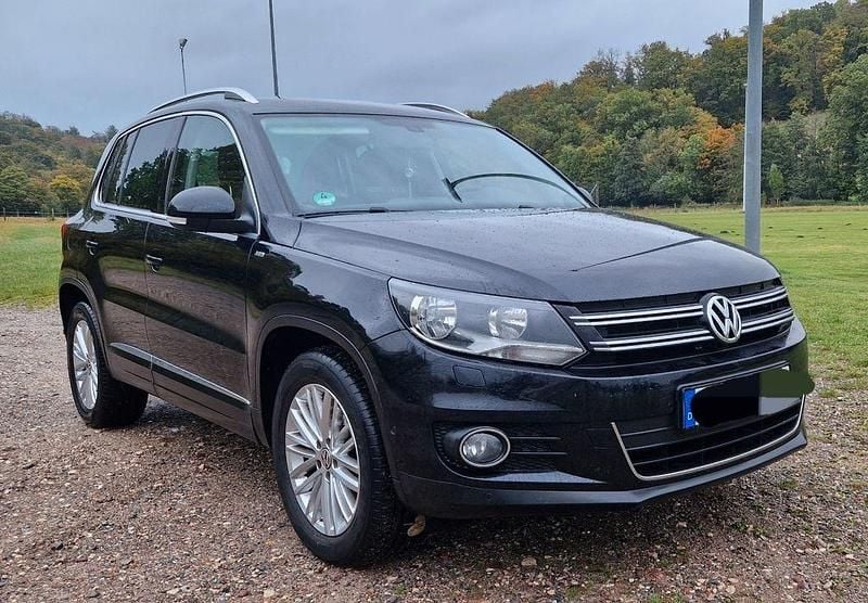 Schwarz Gebraucht 2014 VW Tiguan Sportline SUV | 9.990 € (Fairer Preis) - Bild 1/4