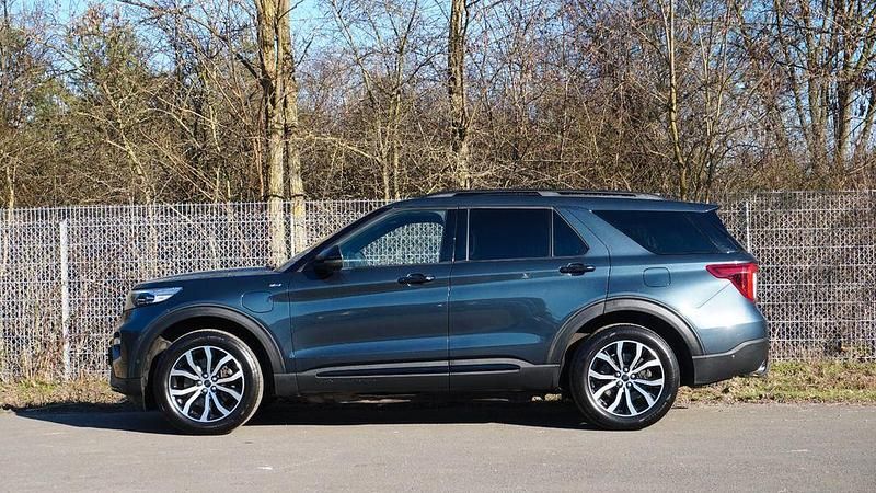 Gebraucht Ford Explorer ST-Line 464 PS (341 kW) 2023 Blau SUV