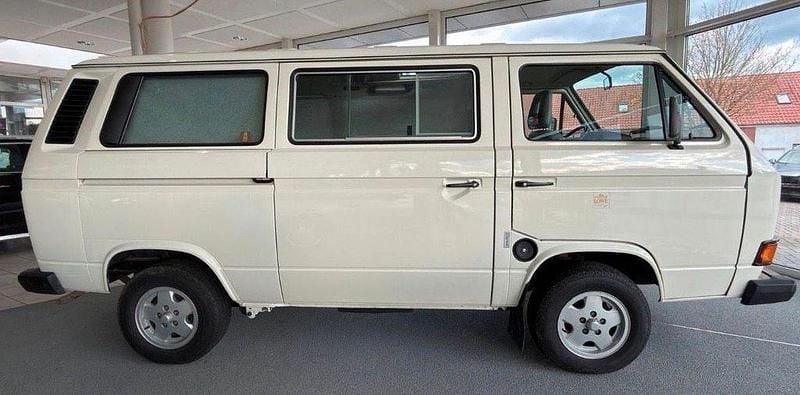 Second-hand VW Multivan 95 CP (69 kW) 1989 Alb Monovolum