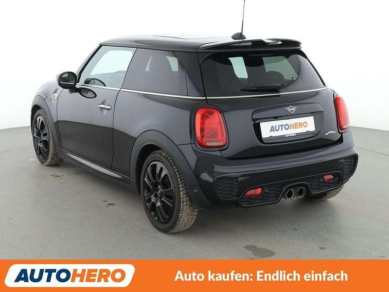 Gebraucht Mini John Cooper Works 231 PS (169 kW) 2019 Schwarz Kleinwagen
