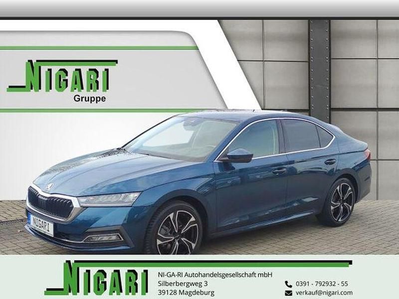 Usado Skoda Octavia First Edition 150 HP (110 kW) 2020 Azul Sedan