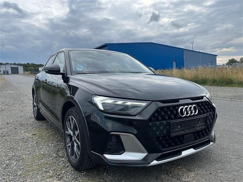 Schwarz Gebraucht 2020 Audi A1 S-Line Kleinwagen | 20.900 € (Fairer Preis) - Bild 1/4