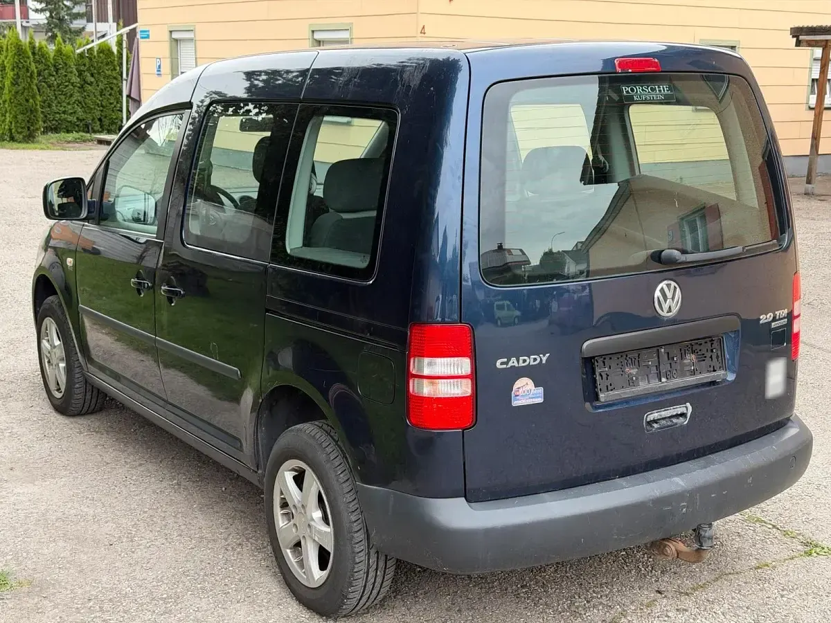 Gebraucht VW Caddy 110 PS (80 kW) 2012 Blau Van / Kleinbus