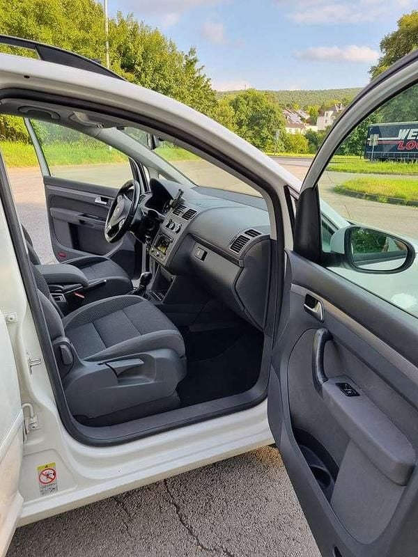 Używany VW Touran 150 KM (110 kW) 2011 Minivan