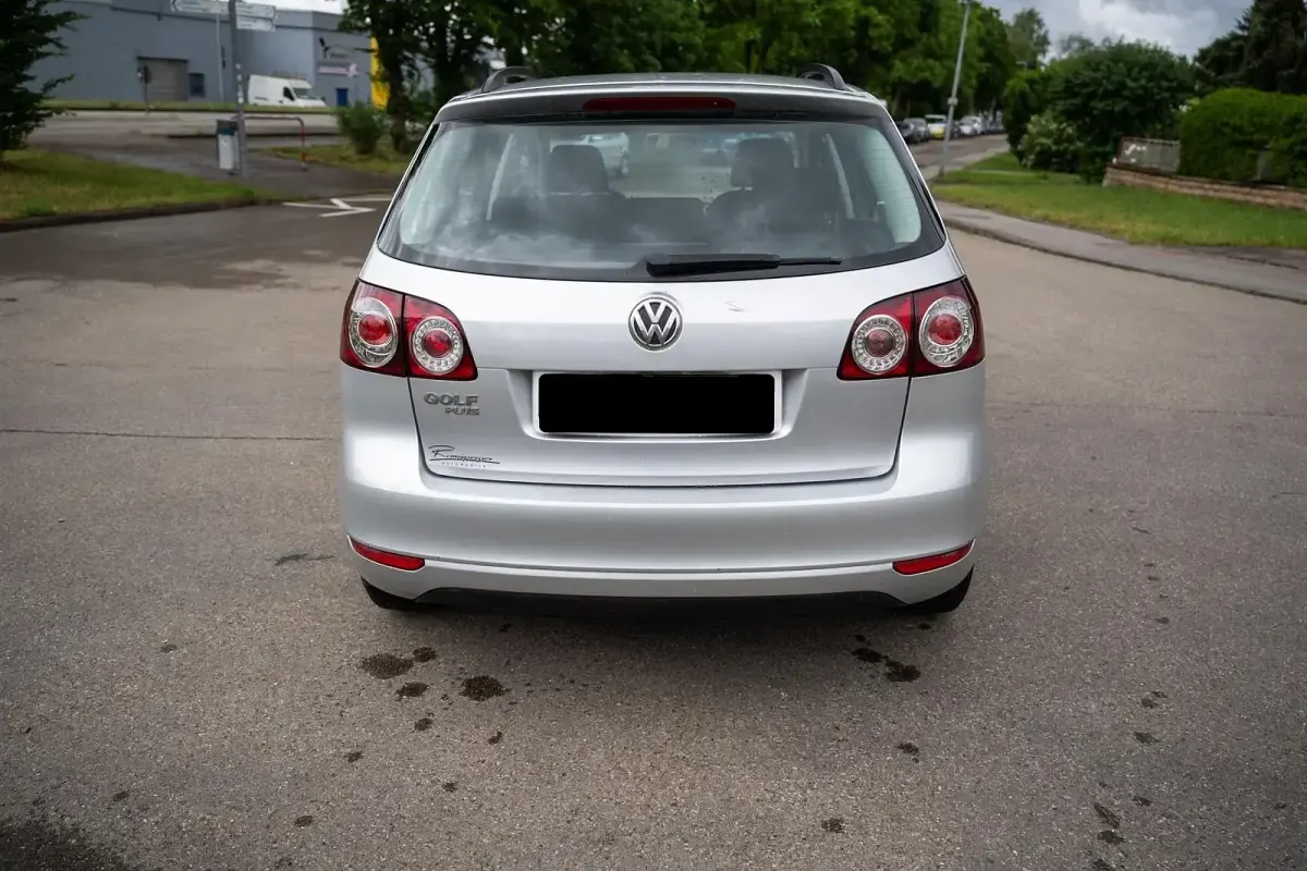 Gebraucht VW Golf Plus Cross Trendline 80 PS (58 kW) 2009 Silber Van / Kleinbus