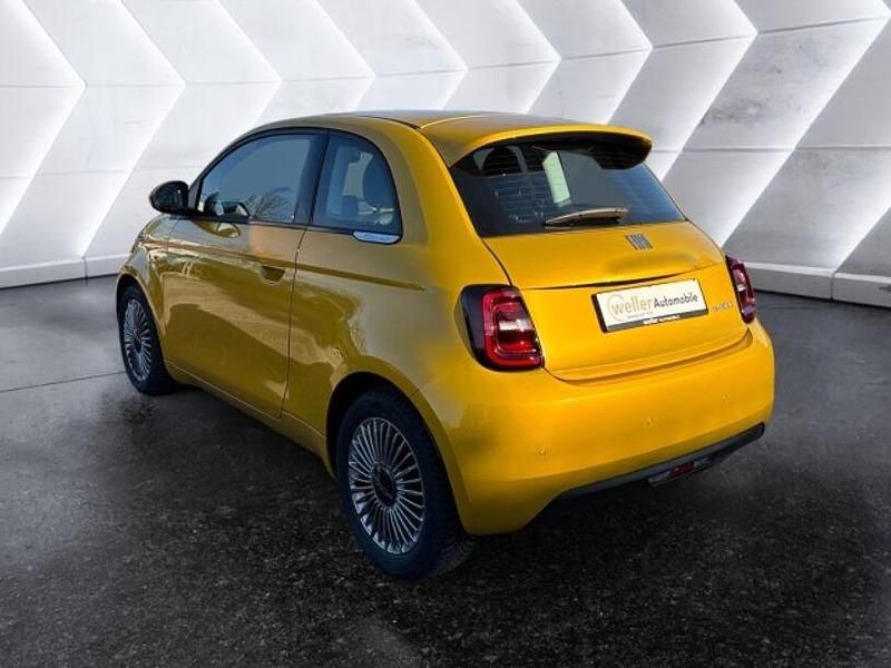 Neu Fiat 500 65 PS (47 kW) 2026 Gelb Kleinwagen