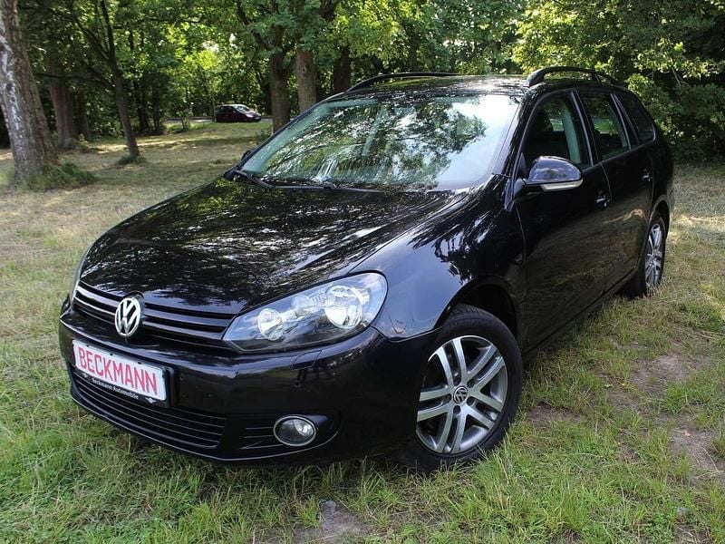 Deep black perleffekt Gebraucht 2011 VW Golf VI Trendline Kombi | 5.800 € (Guter Preis) - Bild 1/4
