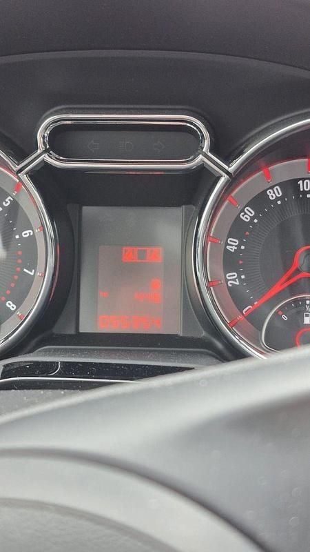 Gebraucht Opel Adam Glam 101 PS (74 kW) 2017 Schwarz Kleinwagen