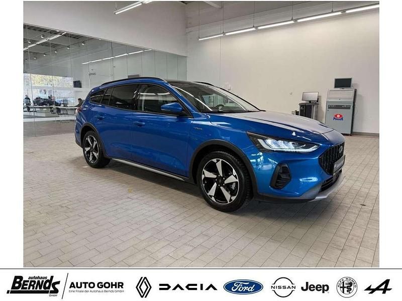 Gebraucht Ford Focus Active X 116 PS (85 kW) 2024 Desert island blue metallic Kombi