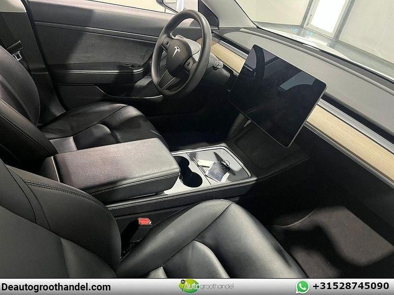 Gebraucht Tesla Model 3 Standard Range 175 kW (238 PS) 2021 Weiß Limousine