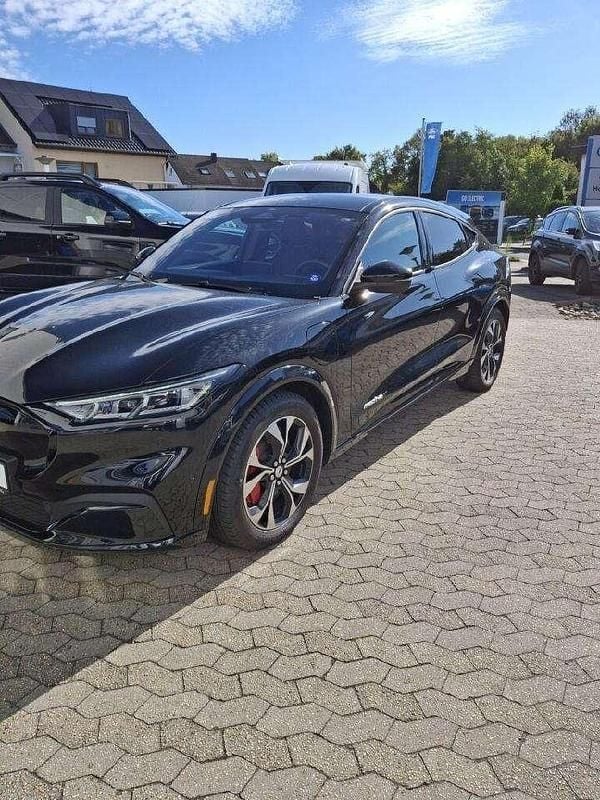 Gebraucht Ford Mustang Mach-E Basis 258 kW (351 PS) 2022 Iridiumschwarz metallic SUV