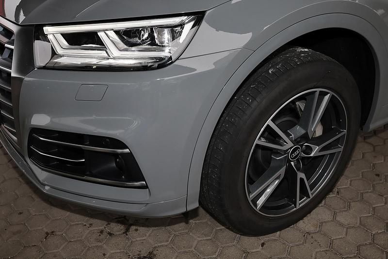 Gebraucht Audi Q5 Ambiente 286 PS (210 kW) 2020 Quantumgrau SUV