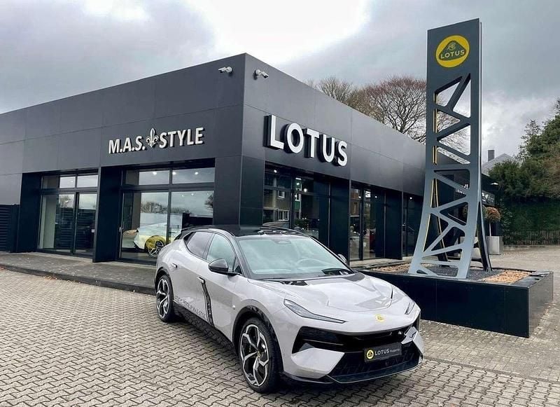 Neu Lotus Eletre 675 kW (918 PS) 2025 Kaimu grey SUV