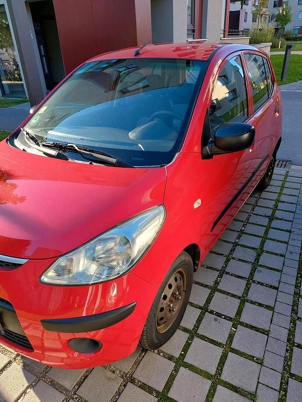 Rot Gebraucht 2010 Hyundai i10 Kleinwagen | 990 € (Superpreis) - Bild 1/4