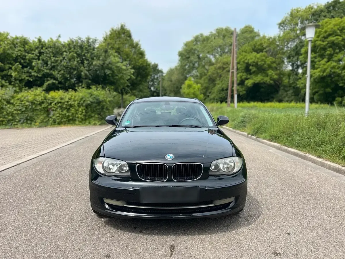 Occasion BMW 118 143 ch (105 kW) 2010 Noir Citadine