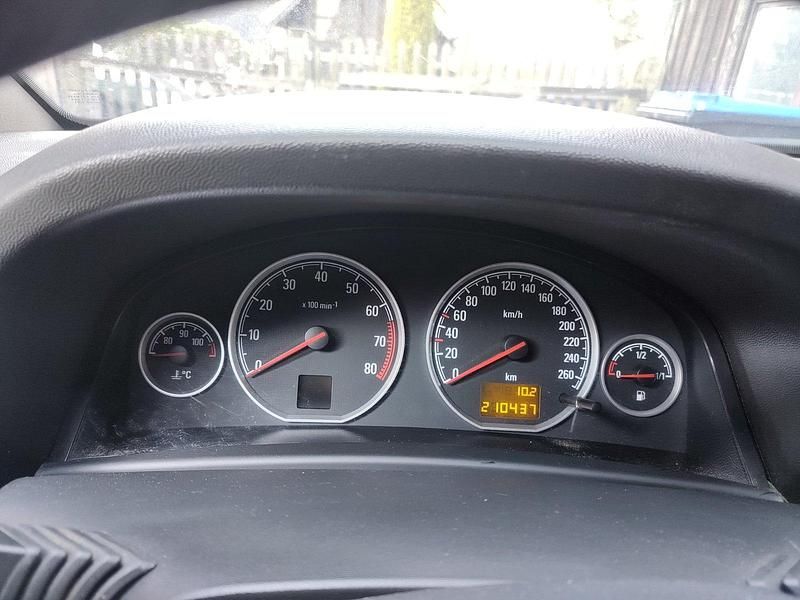 Gebraucht Opel Vectra 155 PS (114 kW) 2005 Grau Kombi