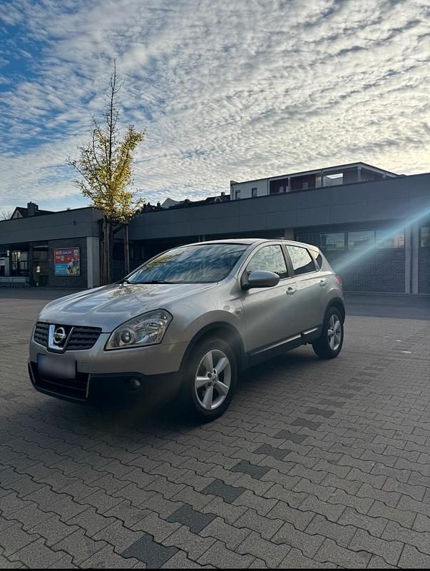 Gebraucht Nissan Qashqai 102 PS (75 kW) 2007 Silber SUV