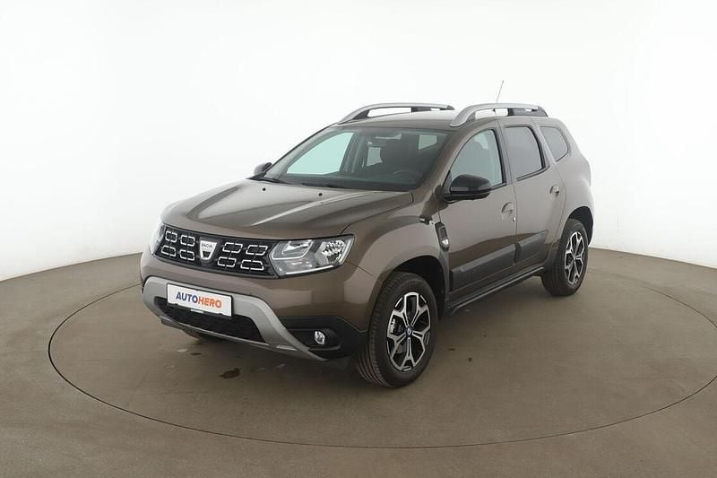 Gebraucht Dacia Duster Celebration 150 PS (110 kW) 2020 Braun SUV