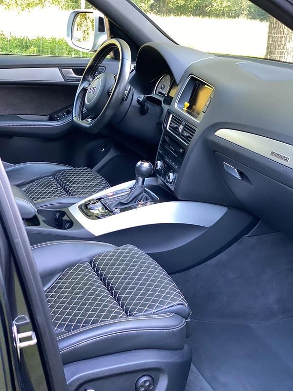 Gebraucht Audi SQ5 Advanced 326 PS (239 kW) 2017 Grau SUV