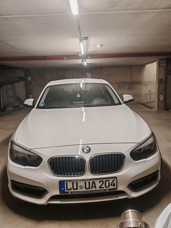 Gebraucht BMW 116 109 PS (80 kW) 2017 Weiß Kleinwagen