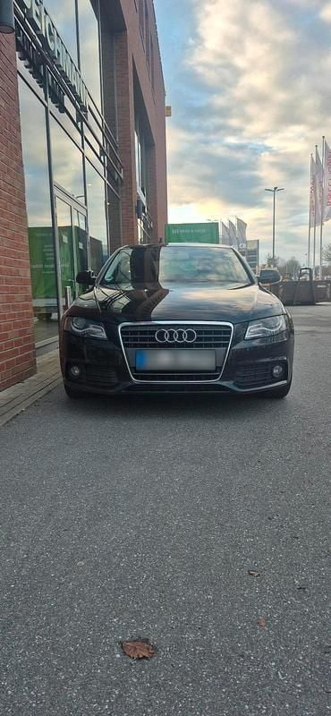 Gebraucht Audi A4 143 PS (105 kW) 2010 Schwarz Limousine