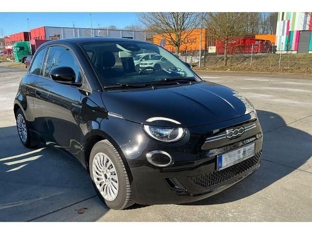 Gebraucht Fiat 500e Action 69 kW (95 PS) 2022 Onyx schwarz) (schwarz Kleinwagen