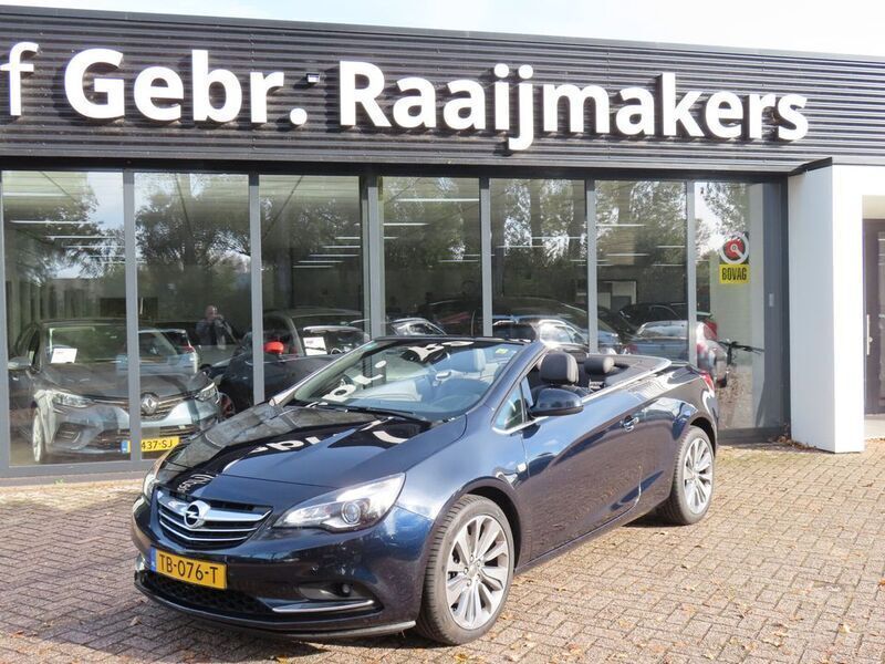 Blau Gebraucht 2018 Opel Cascada Innovation Cabrio | 8.900 € (Superpreis) - Bild 1/4