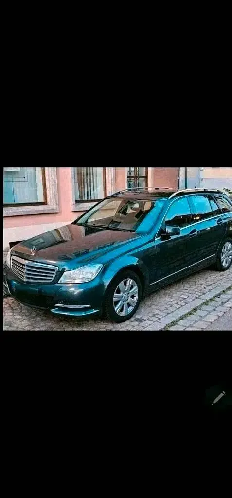 Gebraucht Mercedes C220 170 PS (125 kW) 2014 Andere farben Kombi