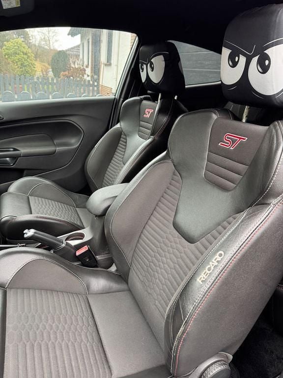 Gebraucht Ford Fiesta ST200 200 PS (147 kW) 2016 Grau Kleinwagen