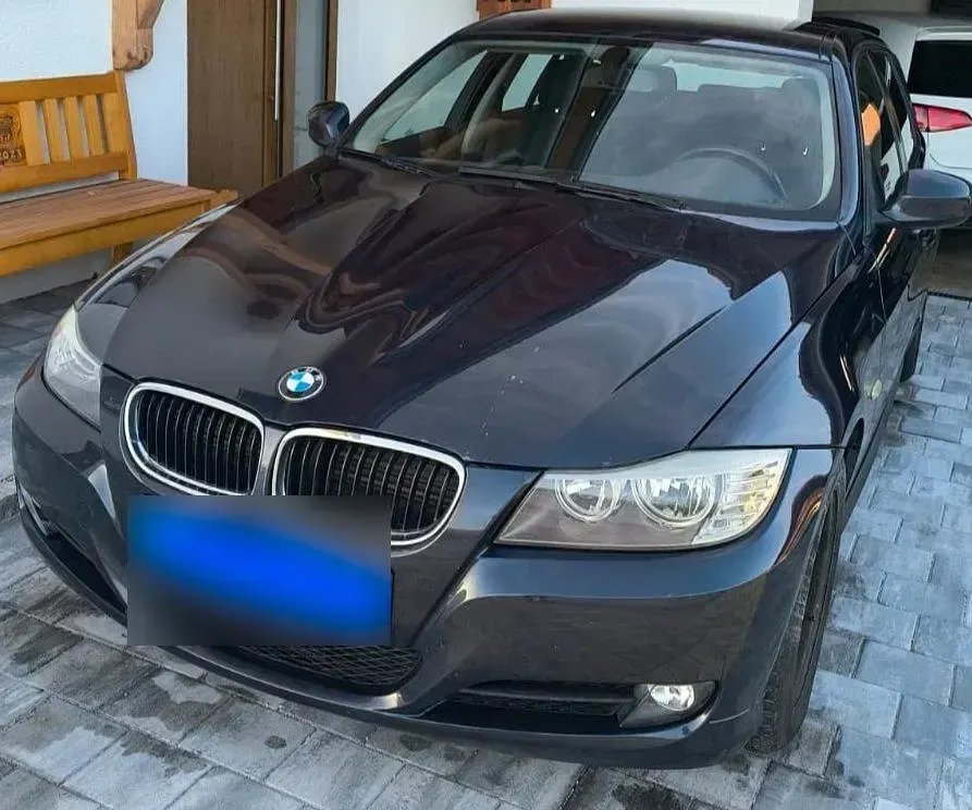 Second-hand BMW 318 143 CP (105 kW) 2009 Berlinǎ