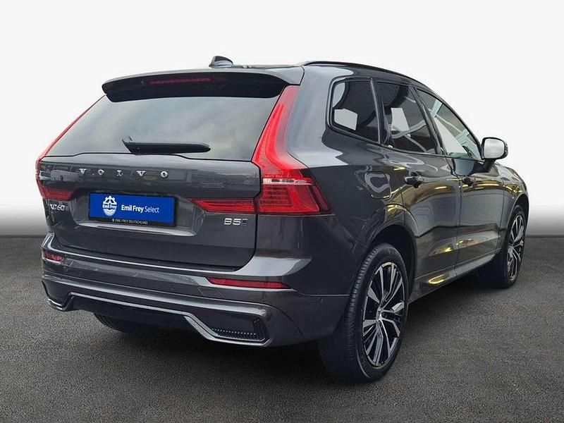 Gebraucht Volvo XC60 Plus 250 PS (183 kW) 2025 Grau SUV