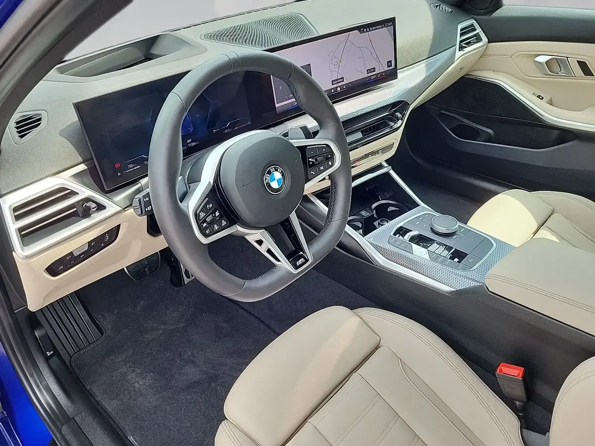 Gebraucht BMW 320 M Sport 190 PS (139 kW) 2025 M portimao blau Limousine