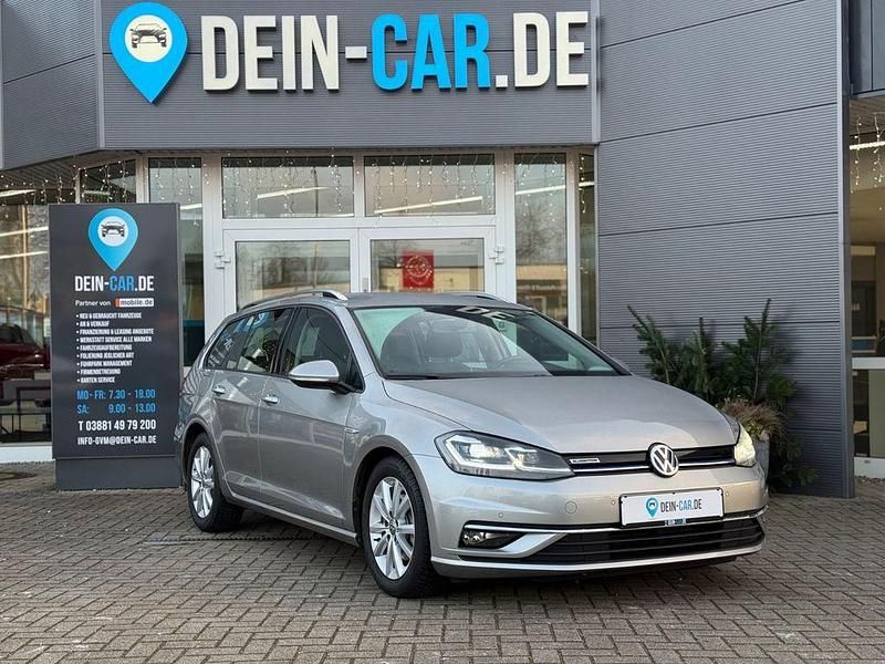 Gebraucht VW Golf VII 131 PS (96 kW) 2018 Silber Kombi