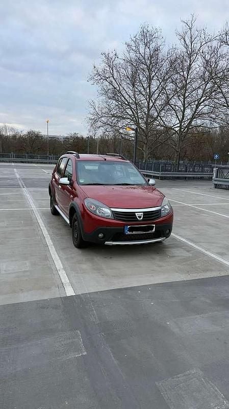Gebraucht Dacia Sandero Stepway 88 PS (64 kW) 2012 Kleinwagen