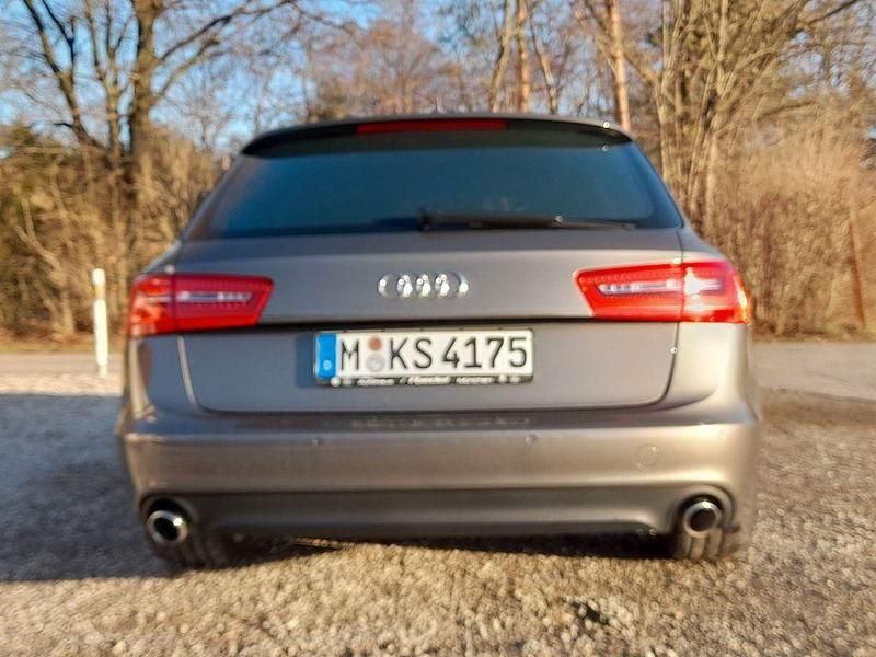 Gebraucht Audi A6 Ambiente 245 PS (180 kW) 2014 Braun Kombi